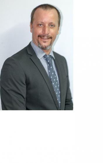 michael_perrine_photo_v3.jpg